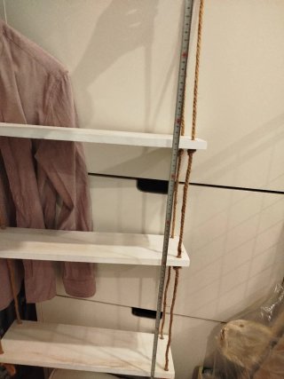Estantería Escalera Madera y Cuerda
