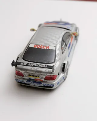 Maqueta Mercedes CLT DTM 1/18 Maisto