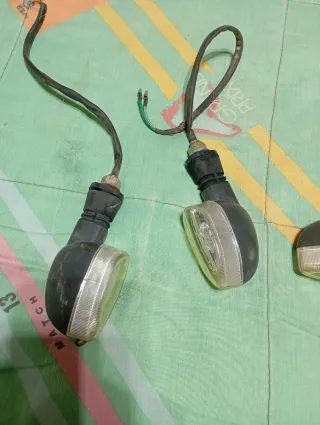 Porta matrícula moto con intermitentes