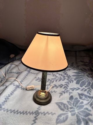 Lámpara de mesa vintage latón y mármol