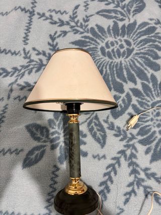 Lámpara de mesa vintage latón y mármol