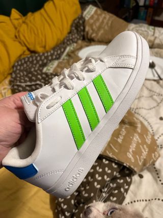 Zapatillas Adidas . Usadas solo una vez
