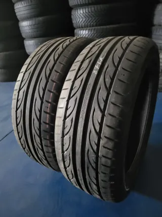 Neumático Hankook 215/40 R17