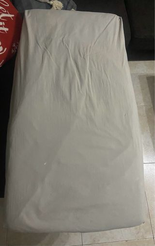 Cuna de madera de haya