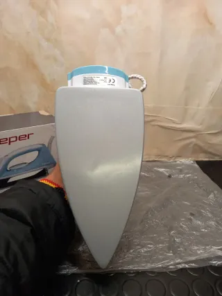 Ferro da stiro Beper 1300W