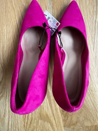 Zapatos de tacón fucsia T-37 nuevos