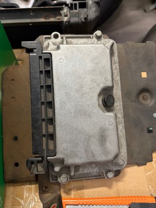 Centralita Coche Saxo 8v