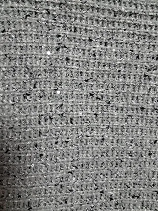 Jersey gris con brillos