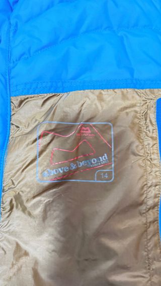 Mountain Equipment plumífero marrón