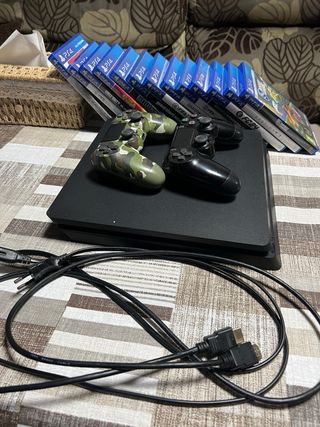 PS4 1TB + 2 Dualshock