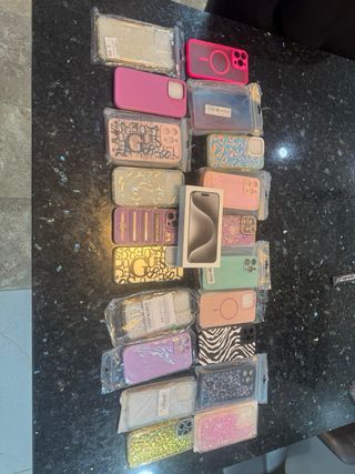 iPhone 15 Pro Max 256GB y airpods pro 2