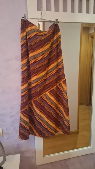 Falda larga estampada