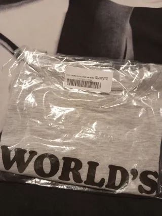 Camiseta Bershka gris talla XS sin estrenar