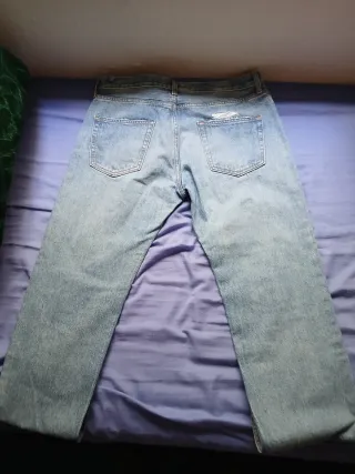 Pantalón vaquero Pull and Bear