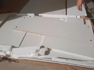 Mesa escritorio blanca NUEVA con cajones. Rota