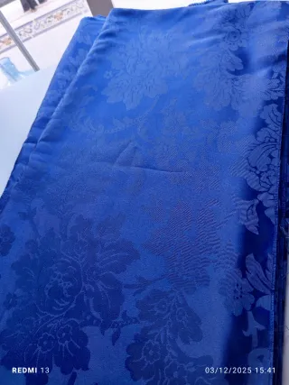 Falda huertana damasco azul marino