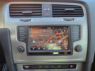 Volkswagen Golf Advance 2.0 TDI 150CV