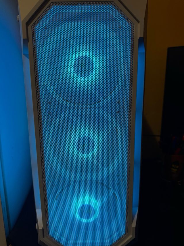 Torre Gaming ARGB Blanca