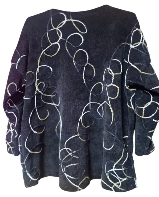 Jersey negro con bordados multicolor