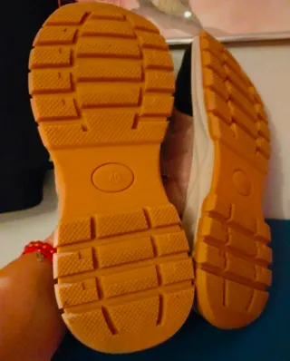 Tenis Comfeet Talla 40 Nuevos