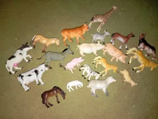 Remolque para animales + lote animales