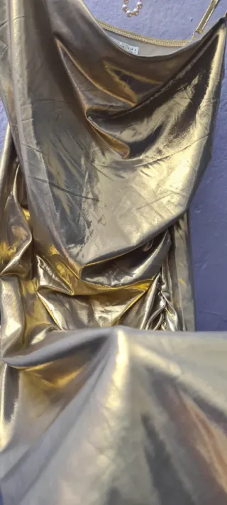 Vestido fiesta dorado