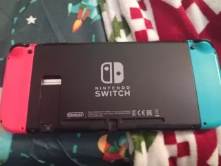 Nintendo Switch Completo + Custodia