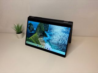 Dell 5300 2 en 1 Táctil COMO NUEVO