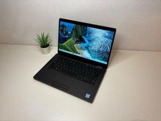 Dell 5300 2 en 1 Táctil COMO NUEVO