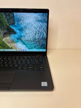 Dell 5300 2 en 1 Táctil COMO NUEVO
