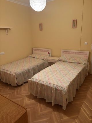 2 Camas de 90 con cabecero