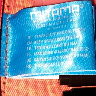 Astuccio Mitama colorato con zip a tre scomparti