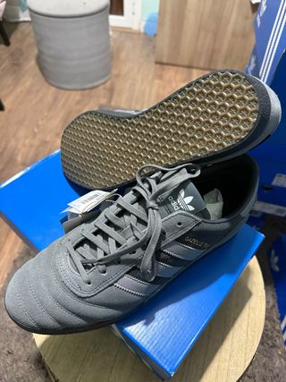 Zapatillas Adidas Gazelle Team Gris Talla 42 2/3