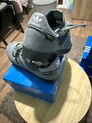 Zapatillas Adidas Gazelle Team Gris Talla 42 2/3