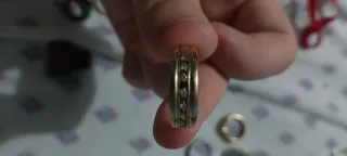 Lote de anillos dorados y plateados