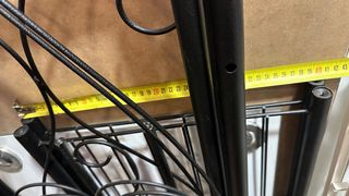 Armario abierto. Perchero / burra / recibidor