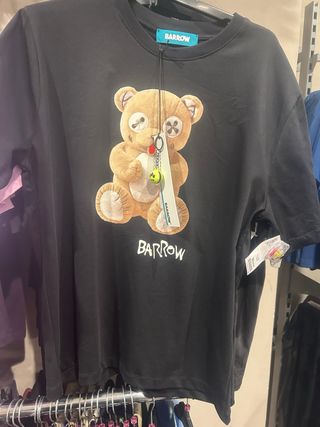 Camiseta Barrow Oso Negro Talla M
