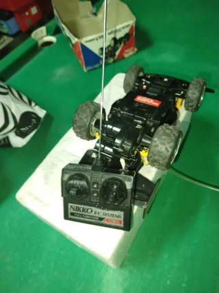 Coche teledirigido Nikko Stinger Black