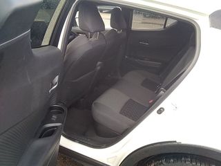 Toyota C-HR 180H Advance 135 kW (184 CV)