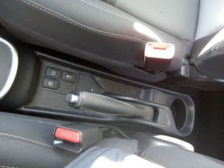 Toyota Yaris 1.5 100H Active 74 kW (100 CV)