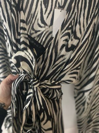 Vestido largo estampado cebra