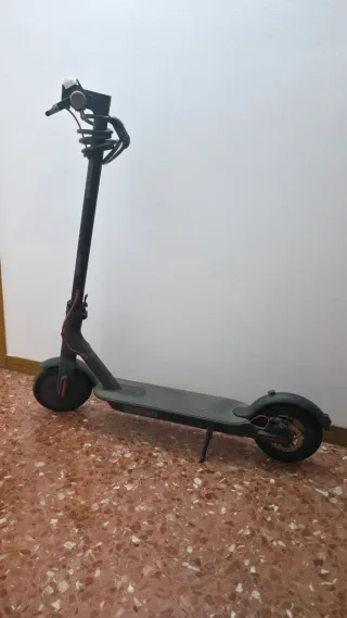 Patinete Xiaomi M365 + 2 Ruedas + 2 Cargadores