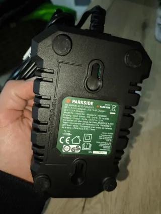 Caricabatterie Parkside