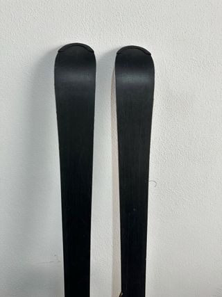 Esquís Atomic DR Crimson con fijaciones XTO