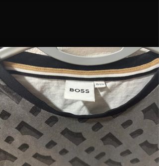 T-shirt BOSS bambino taglia 10 anni