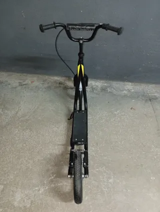 Patinete Street Surfing Negro.