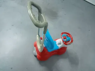 Triciclo Chicco Vermelho e Azul