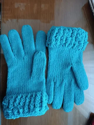 Guantes de lana azul