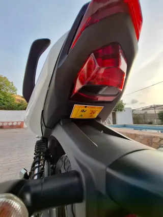 Yamaha YS 125 Inyección