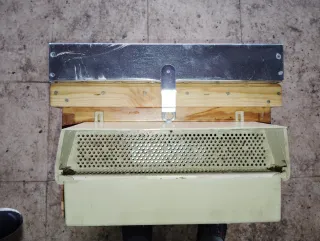 Cazapolen de plástico